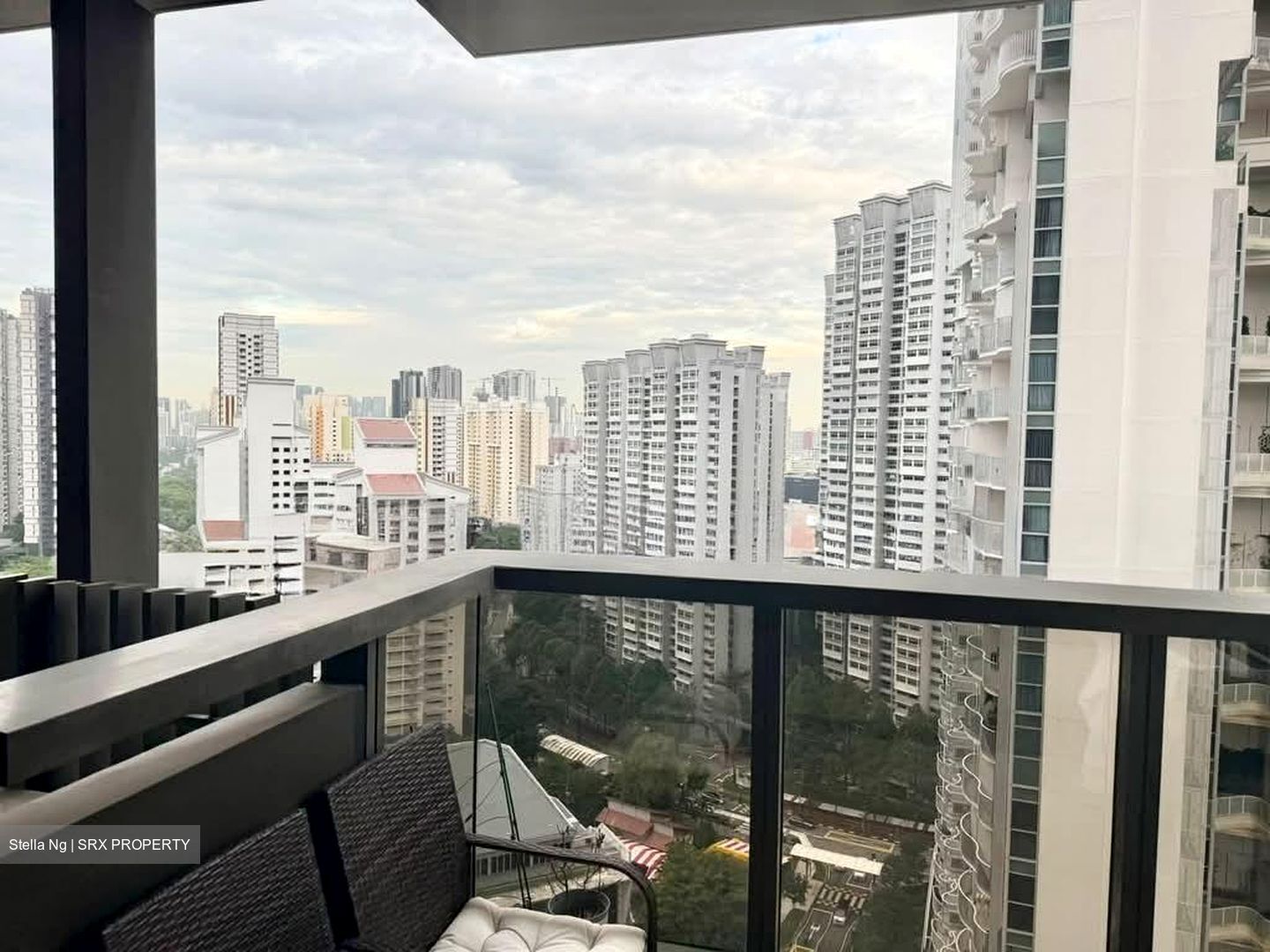 Commonwealth Towers (D3), Condominium #572041361
